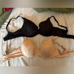 Set of 2 NWOT La Vie En Rose nursing bras size 40DD